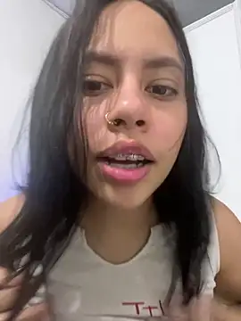 Snapshot of CarolinaRaven chatting on 11, 6, 2026 CarolinaRaven online show from 11, 6, 2026