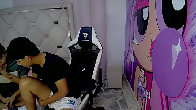 Maxwell boys online show from 4, 2, 2026