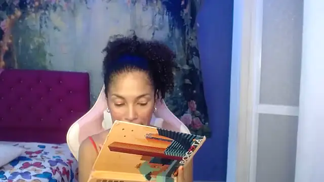Snapshot of rosa_skinny chatting on 21, 6, 2026 rosa skinny online show from 21, 6, 2026