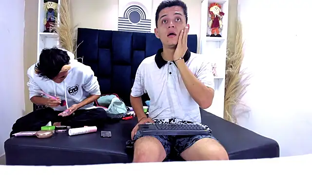 James And Kenet online show from 22, 2, 2026