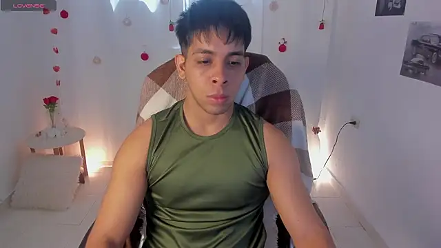 Snapshot of shooting_wilson chatting on 8, 2, 2026 shooting wilson online show from 8, 2, 2026