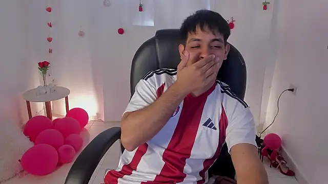 Snapshot of shooting_wilson chatting on 14, 2, 2026 shooting wilson online show from 14, 2, 2026