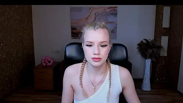 Snapshot of Stacy_Western chatting on 28, 2, 2026 Stacy Western online show from 28, 2, 2026