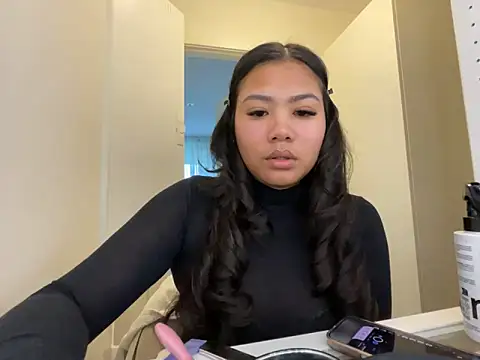 TitiTinyThai online show from 7, 4, 2026