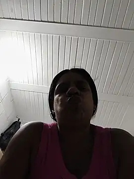 Snapshot of Zeyllyjhonson chatting on 14, 7, 2026 Zeyllyjhonson online show from 14, 7, 2026
