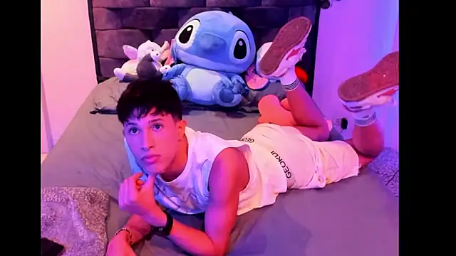 Adam hottie online show from 12, 3, 2026