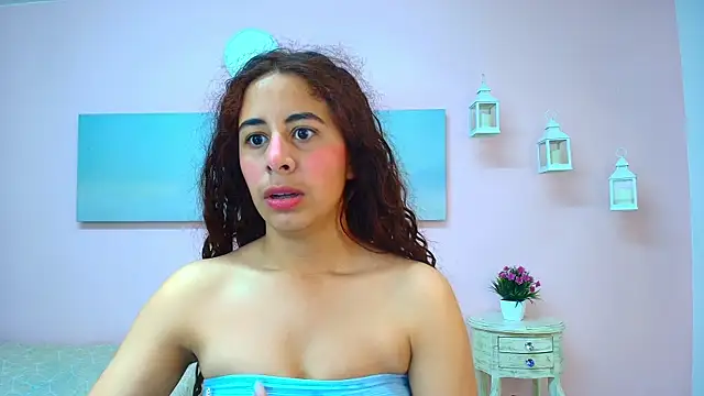 Snapshot of scarlett_clyde chatting on 1, 7, 2026 scarlett clyde online show from 1, 7, 2026