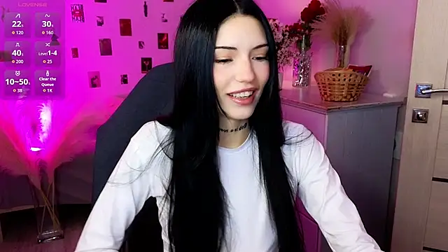 Snapshot of Kelly__Bunny chatting on 18, 7, 2026 Kelly Bunny online show from 18, 7, 2026