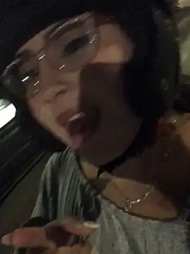 ScarleGrace online show from 10, 4, 2026