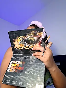 curly girl 31 online show from 9, 2, 2026