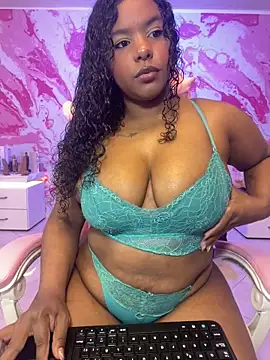 Snapshot of melani-miller chatting on 3, 2, 2026 melani-miller online show from 3, 2, 2026