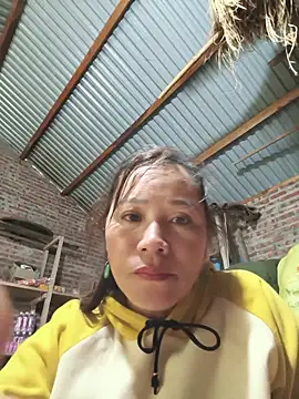 Snapshot of Jooj- chatting on 24, 5, 2026 Jooj- online show from 24, 5, 2026