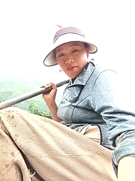 Snapshot of Jooj- chatting on 25, 5, 2026 Jooj- online show from 25, 5, 2026