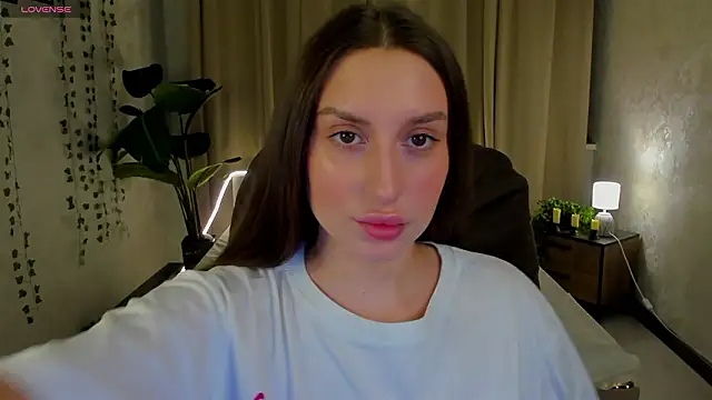 Celine Coello online show from 19, 3, 2026