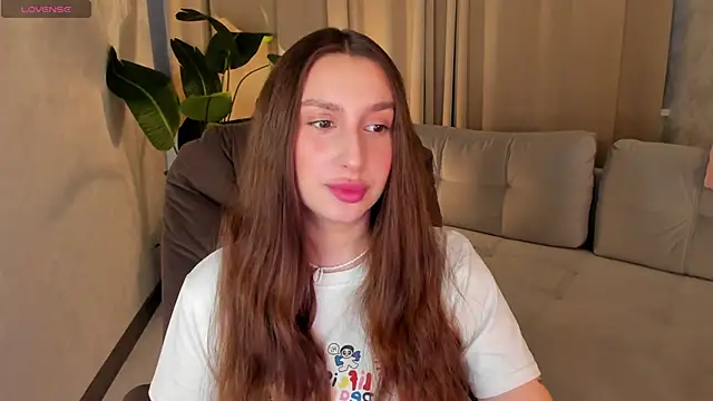 Celine Coello online show from 8, 5, 2026