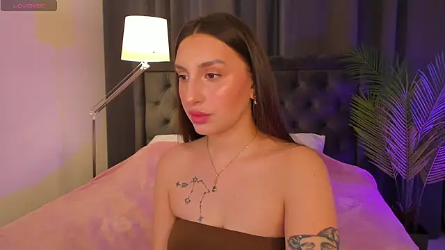 Celine Coello online show from 9, 5, 2026