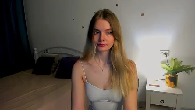 Maily  Trees online show from 10, 2, 2026