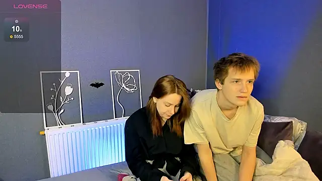 Lola Raivis  online show from 22, 2, 2026