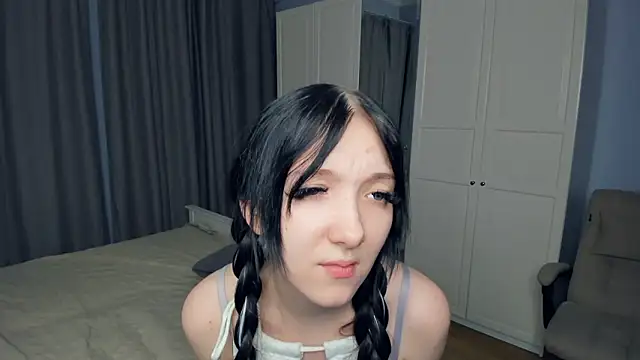 Snapshot of RoxanneComisky chatting on 15, 2, 2026 RoxanneComisky online show from 15, 2, 2026