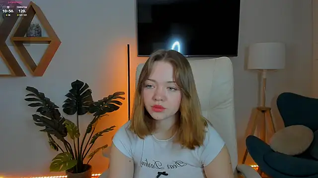 Kiss Moon online show from 24, 2, 2026