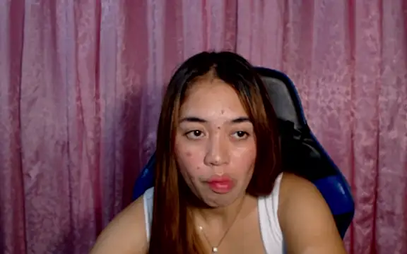 pinay mayahiga online show from 4, 5, 2026