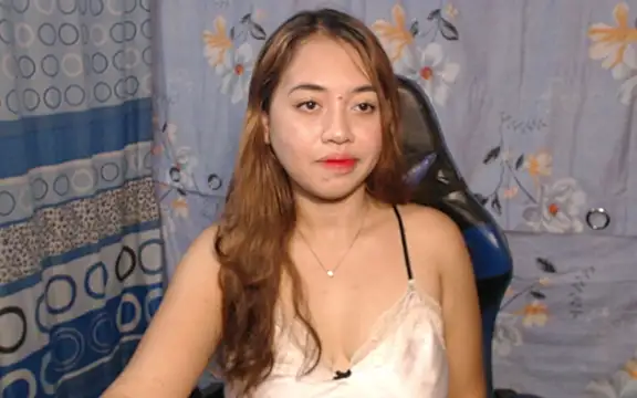 pinay mayahiga online show from 5, 3, 2026