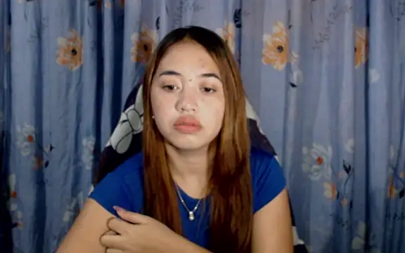 pinay mayahiga online show from 17, 4, 2026