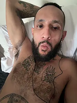 Snapshot of CcincoVilla chatting on 14, 5, 2026 CcincoVilla online show from 14, 5, 2026