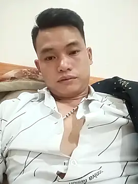 Maycute18 online show from 5, 2, 2026