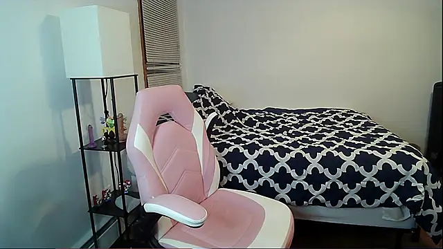 Snapshot of VanFairy526 chatting on 28, 2, 2026 VanFairy526 online show from 28, 2, 2026