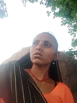 Snapshot of Juli_rathore chatting on 18, 5, 2026 Juli rathore online show from 18, 5, 2026