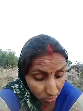 Snapshot of Juli_rathore chatting on 3, 6, 2026 Juli rathore online show from 3, 6, 2026