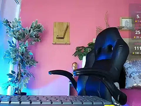 maria Turner1 online show from 15, 4, 2026