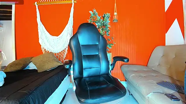 maria Turner1 online show from 10, 5, 2026