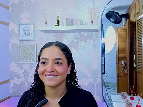 Emma Thompssonn online show from 5, 2, 2026