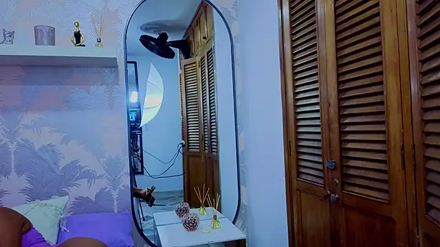 Emma Thompssonn online show from 12, 3, 2026