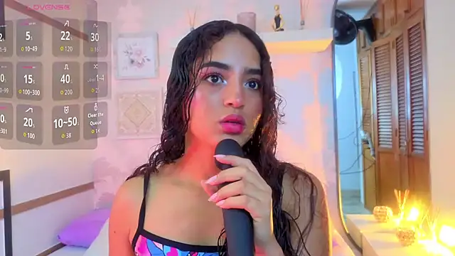 Emma Thompssonn online show from 17, 4, 2026