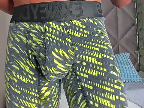 AndrewKenoxx  online show from 2, 2, 2026