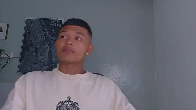 AndrewKenoxx  online show from 14, 2, 2026