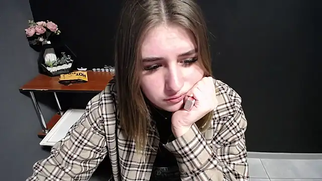 Snapshot of Sunny_siren chatting on 12, 2, 2026 Sunny siren online show from 12, 2, 2026