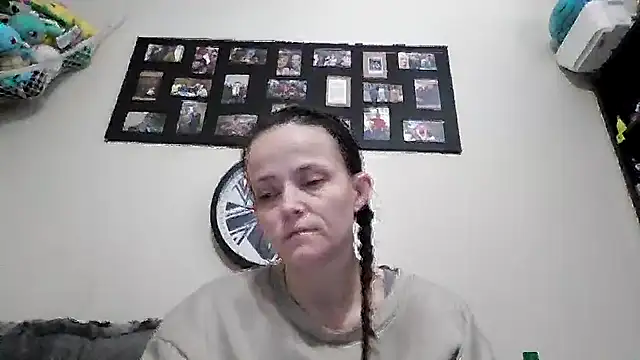 tinytea2026 online show from 17, 1, 2026