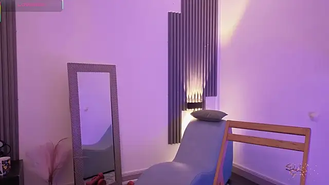 fransheskarossi online show from 1, 3, 2026