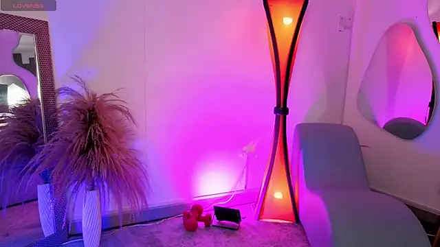 fransheskarossi online show from 18, 4, 2026