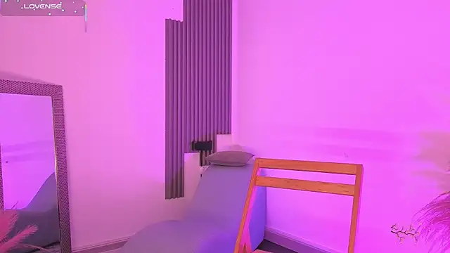 fransheskarossi online show from 11, 2, 2026