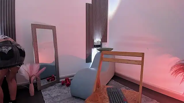 fransheskarossi online show from 2, 2, 2026