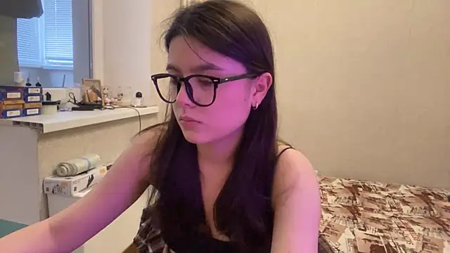 Snapshot of SaintMari chatting on 7, 6, 2026 SaintMari online show from 7, 6, 2026