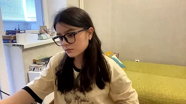Snapshot of SaintMari chatting on 26, 6, 2026 SaintMari online show from 26, 6, 2026