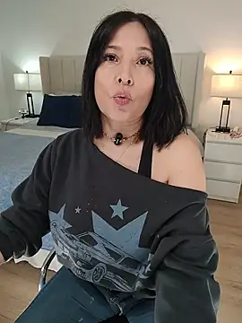 candyxtreox online show from 3, 2, 2026