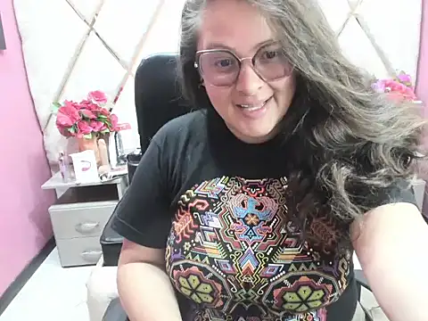 Sarah Boobs  online show from 19, 1, 2026