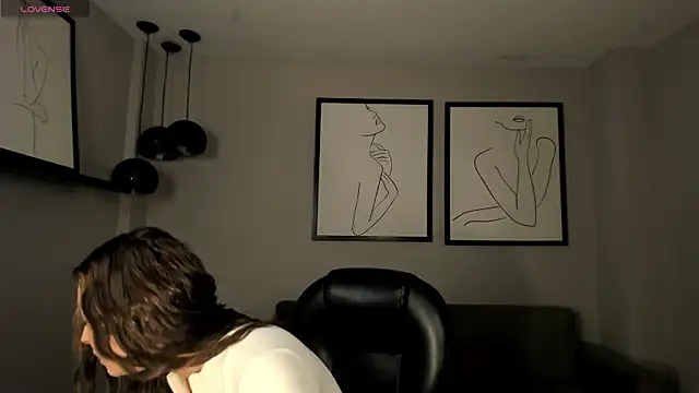 Snapshot of EmilyCarterX chatting on 5, 7, 2026 EmilyCarterX online show from 5, 7, 2026